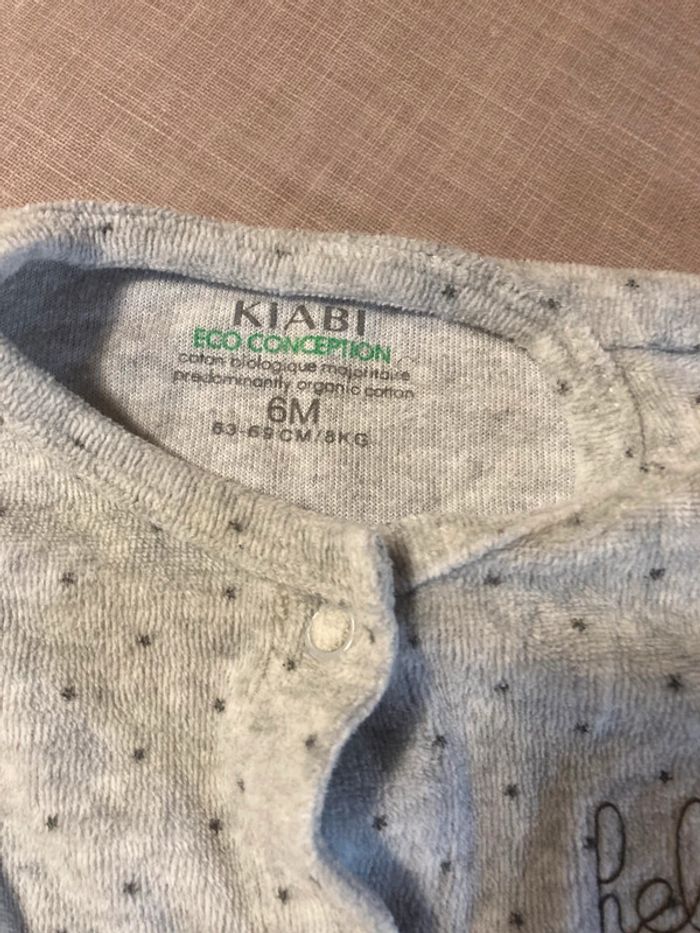 Lot de 2 pyjamas gris bébé – Kiabi – Taille 6 mois - photo numéro 4