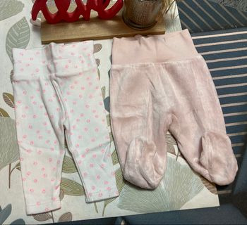 2 pantalons naissance / 1 mois