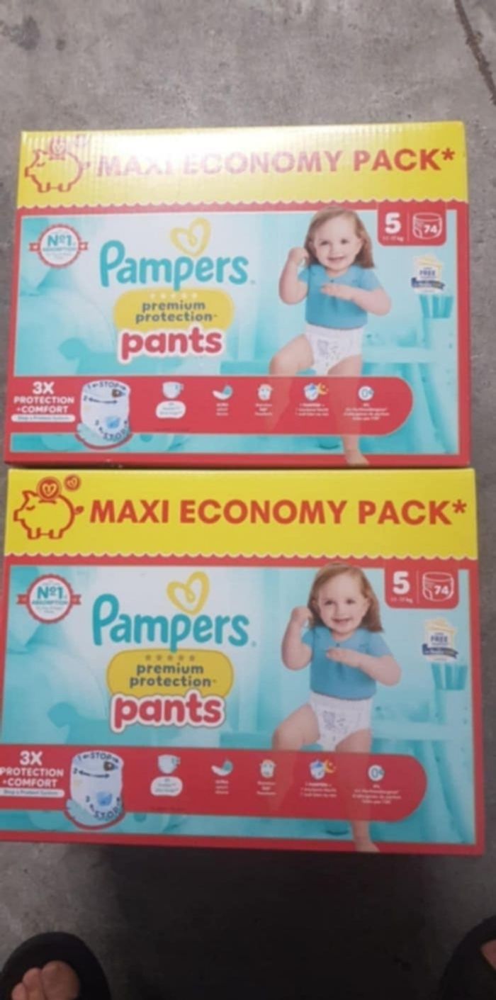 2 boîte de couche pampers pants taille 5 a 40€