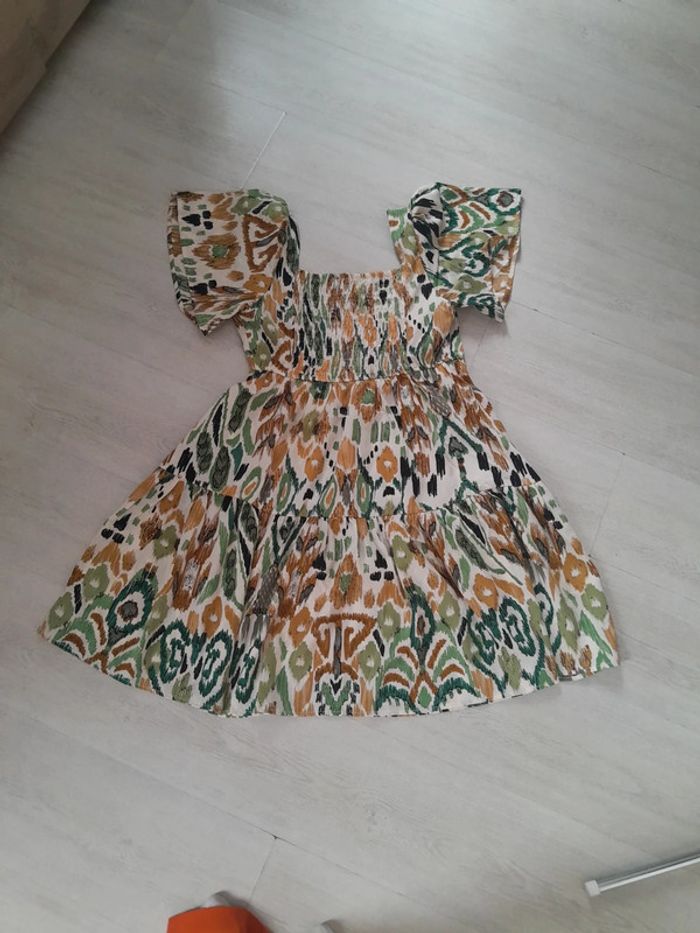 Jolie robe été courte smock au dos ouvert sur le ventre manches bouffantes Ravibelle paris - photo numéro 4