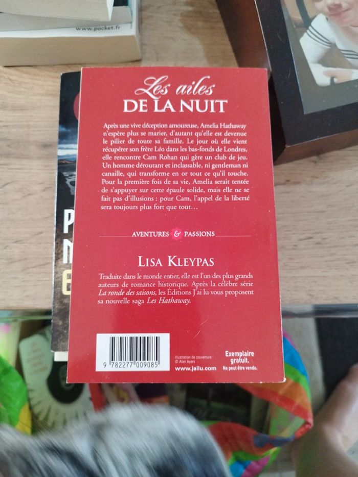 Les ailes de la nuit - photo numéro 2