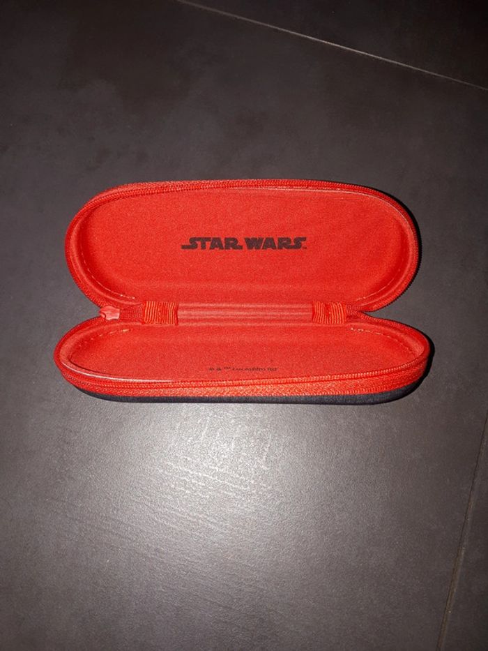 Boîtier de lunettes enfant Star Wars - photo numéro 2
