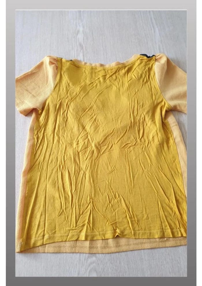 Haut/Tshirt femme Naf Naf XS jaune col en dentelle noire - photo numéro 2