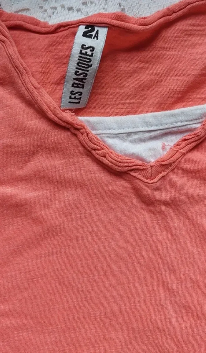 Tee-shirt, corail, en très bon état, taille 2 ans - photo numéro 2
