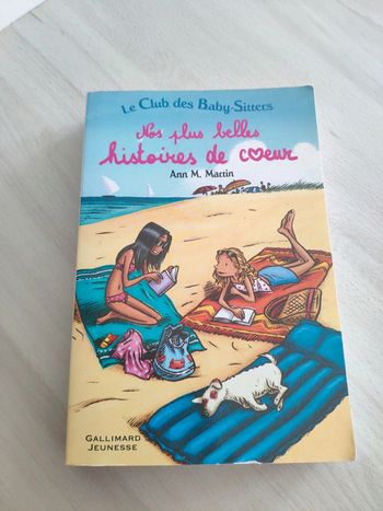 Livre jeunesse club baby sitters nos plus belles histoires de cœur Martin