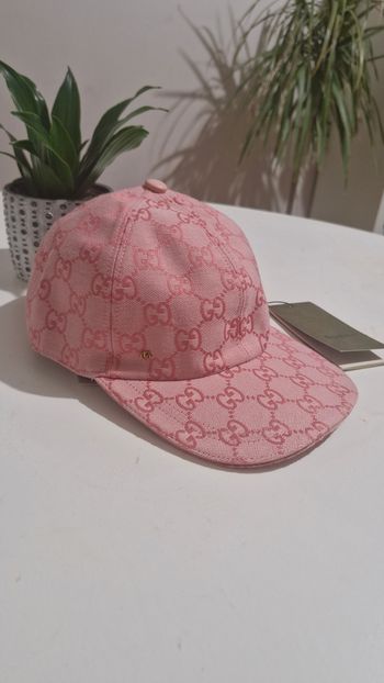 Casquette Gucci rose 🌸