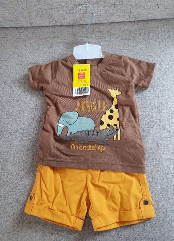 Ensemble garçon NEUF 6mois