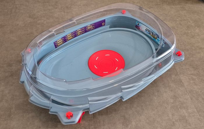 Arène Beyblade Burst Surge motorisée - photo numéro 2