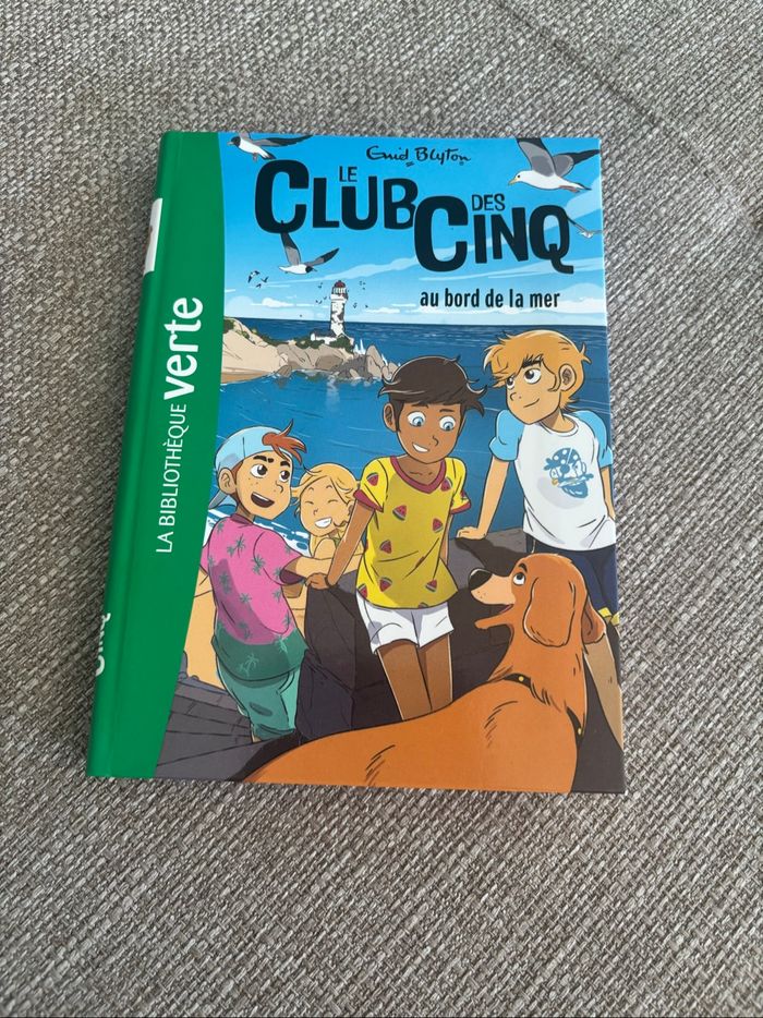 Club des cinq au bord de la mer