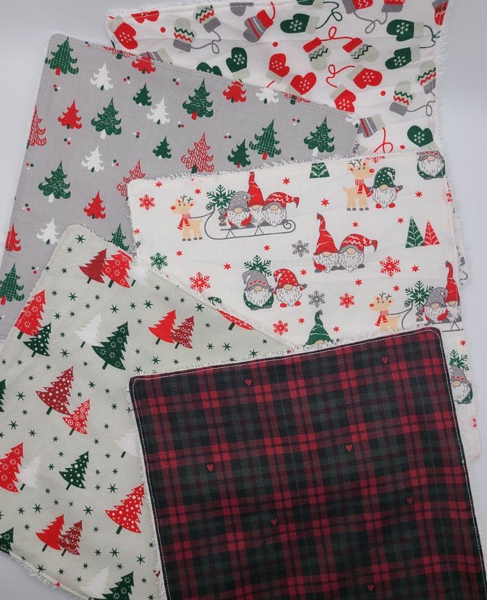Lot de 5 Serviette en tissu de noel fait main - photo numéro 2