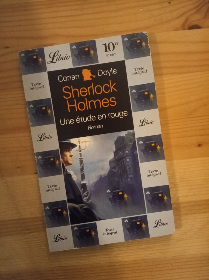 Livre (189) 📚 Sherlock Holmes _ Une étude en rouge - photo numéro 1