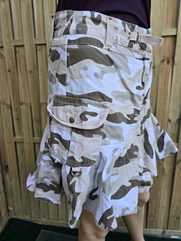 Jupe cargo taille basse camouflage army 🍒y2k vintage🍒taille 36 - photo numéro 3