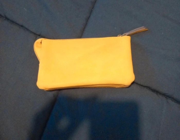 Porte-monnaie moutarde à plusieurs pochettes - photo numéro 2