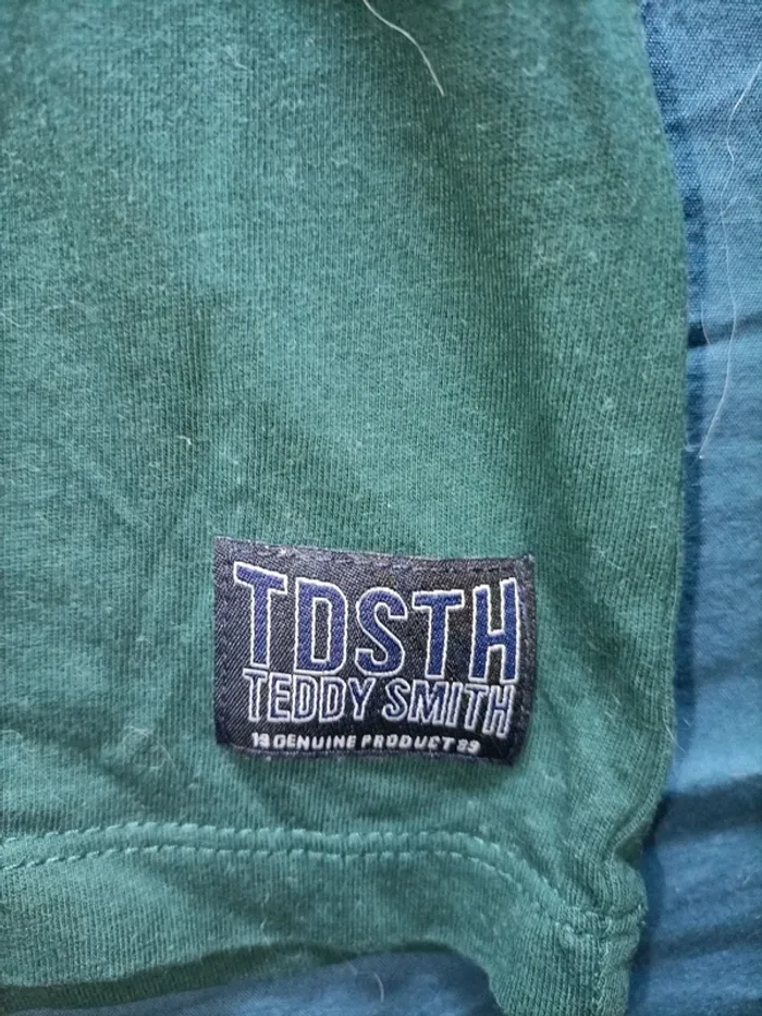 Joli t shirt Teddy Smith 16 ans - photo numéro 3