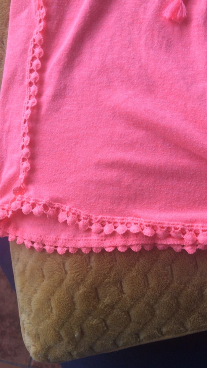 Primark short avec pompom taille 10/11 - photo numéro 2