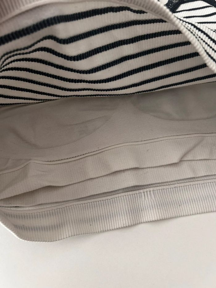 Brassière primark marinière taille 40 - photo numéro 2