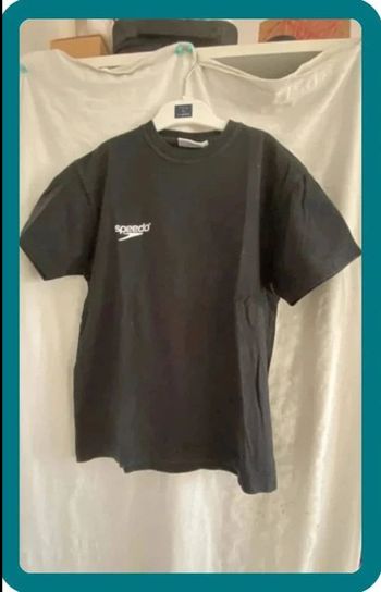 Tee-shirts