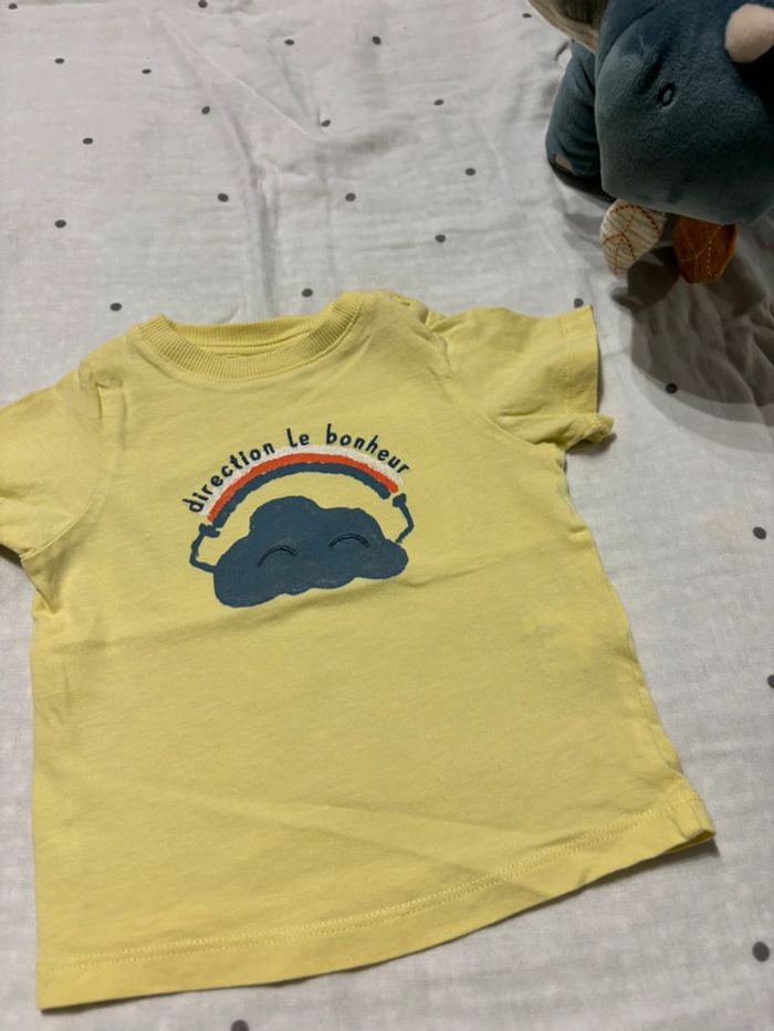 T-shirt