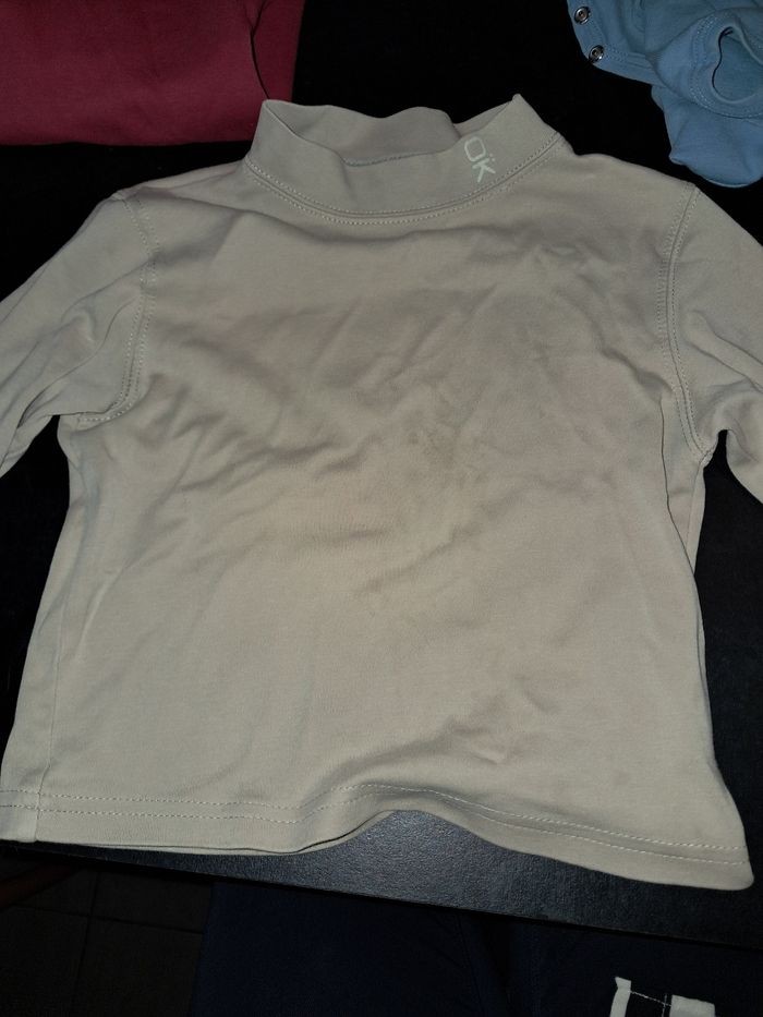 Pull okaidi col montant