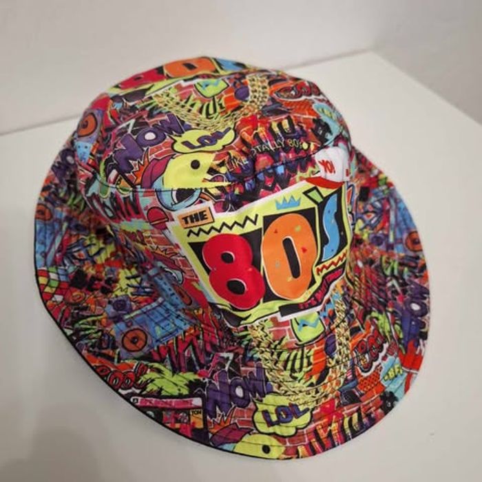 Bob années 80 – Nostalgie et look rétro affirmé - photo numéro 6