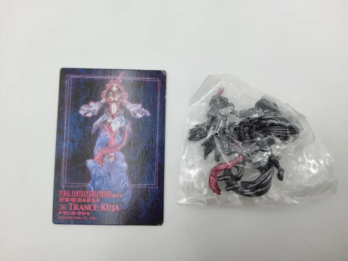 Figure Final Fantasy Creatures Vol.4 – Trance Kuja Metallic color - photo numéro 2