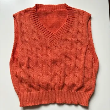 Pull col V sans manches