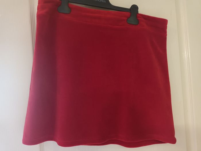 Jupe velours rouge - photo numéro 3