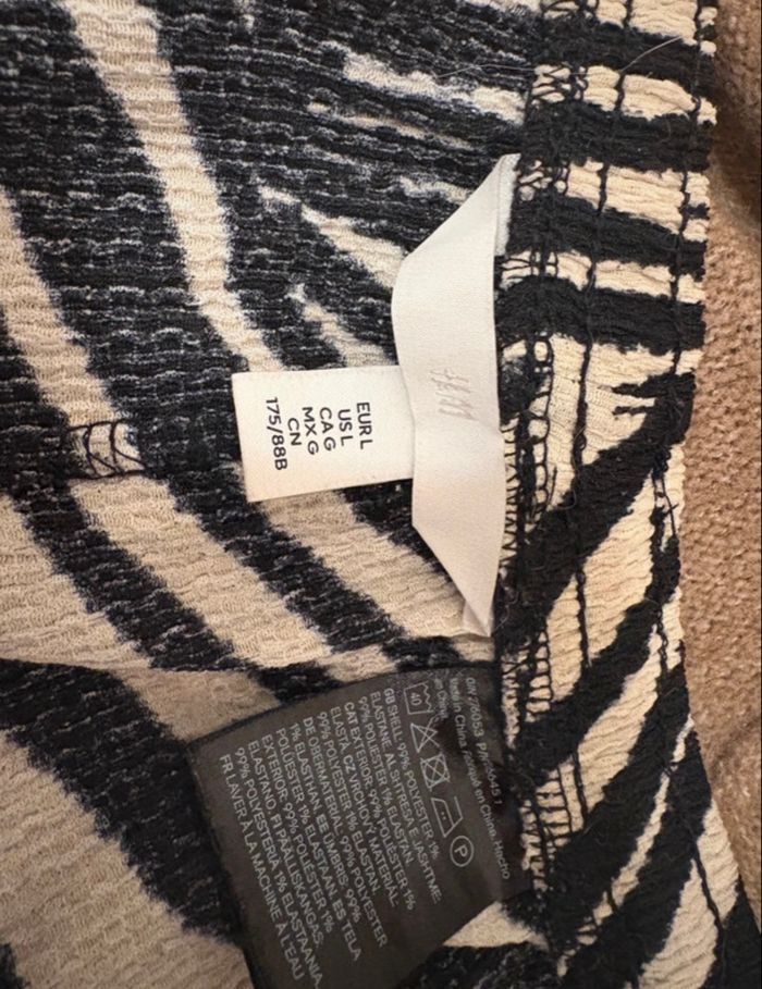 Pantalon large motif zébré - photo numéro 2