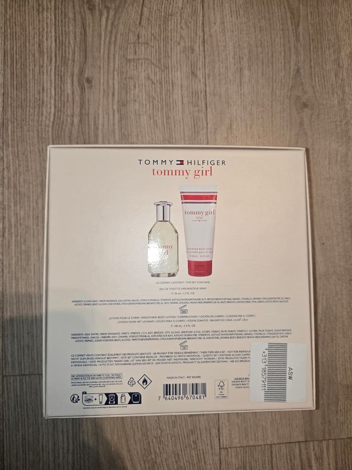 Coffret tommy hilfiger parfum neuf - photo numéro 2