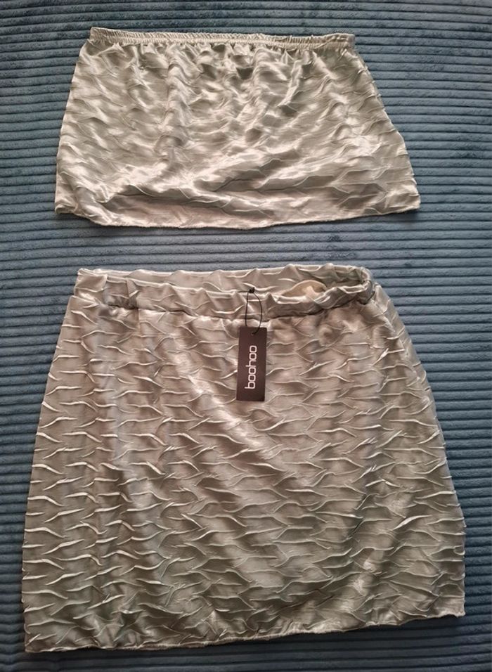 Ensemble top et jupe Boohoo T42 Neuf