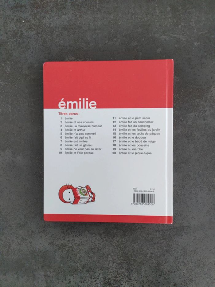 Emilie et le pique nique - photo numéro 2