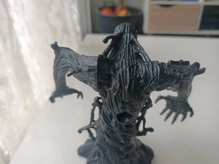 Figurine articulée marvel venom numérotée - photo numéro 4