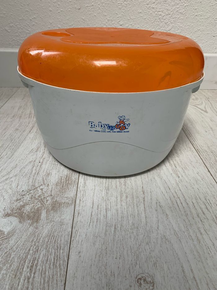 Stérilisateur pour biberons micro-ondes Babymoov