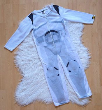 Combinaison/sur pyjama 5-6ans star wars
