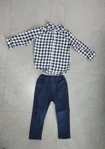 Ensemble kiabi taille 24mois