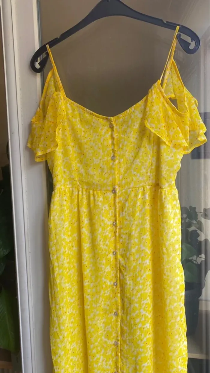 Robe longue jaune débardeur boutons - photo numéro 3
