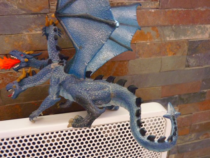 Jouet 75588 - BULLYLAND - Dragon à trois têtes bleu TBE Dragon Ball - photo numéro 4