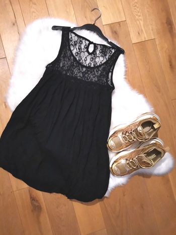 Jolie petite robe noire