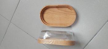 Beurrier en verre et bois