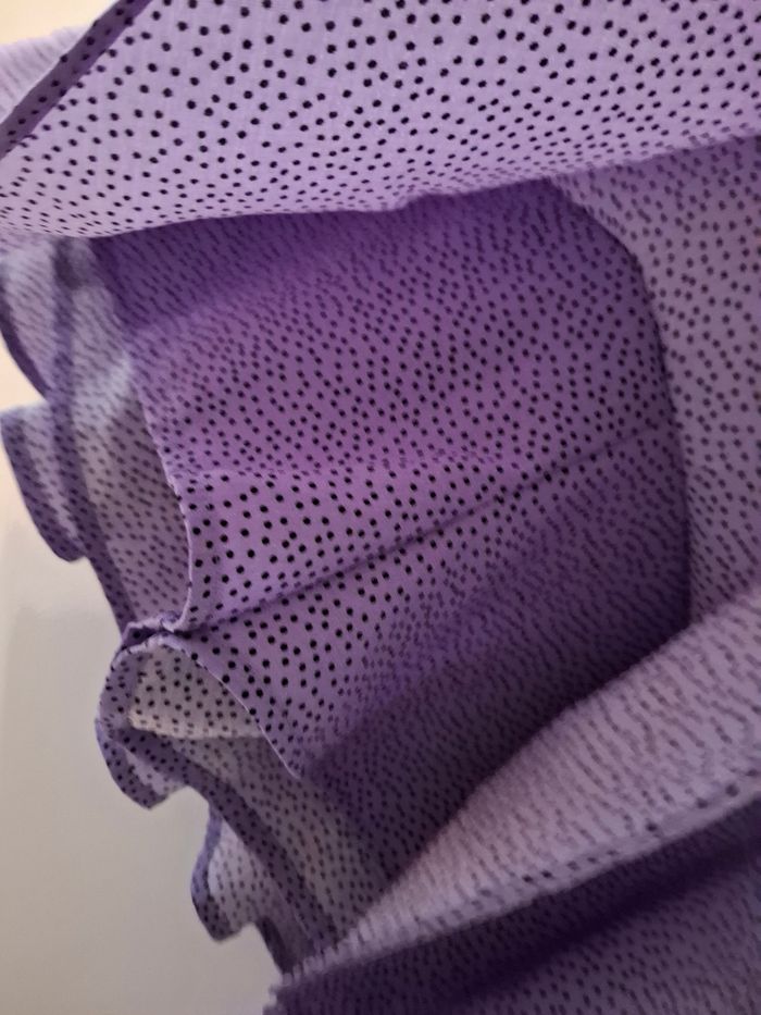 Jupe short stradivarius taille 38 convient à une taille 36 mesure dans l'annonce - photo numéro 5