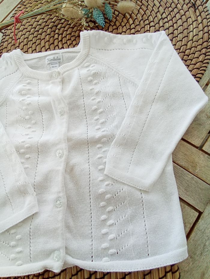 Gilet blanc avec motifs brodés Kimbaloo taille 3 ans - photo numéro 3