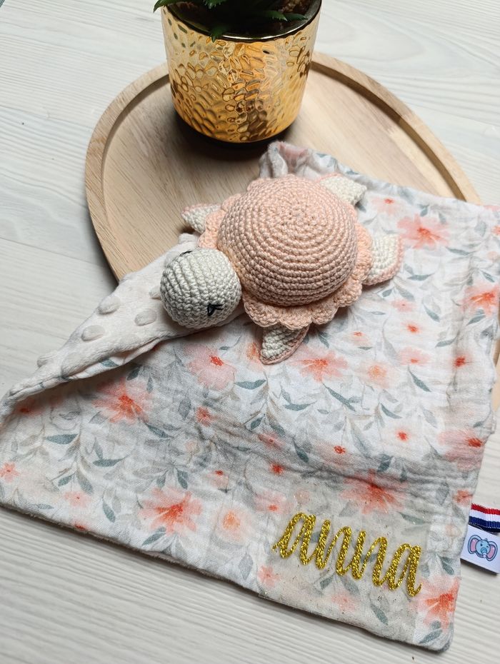 Doudou tortue personnalisé - photo numéro 3