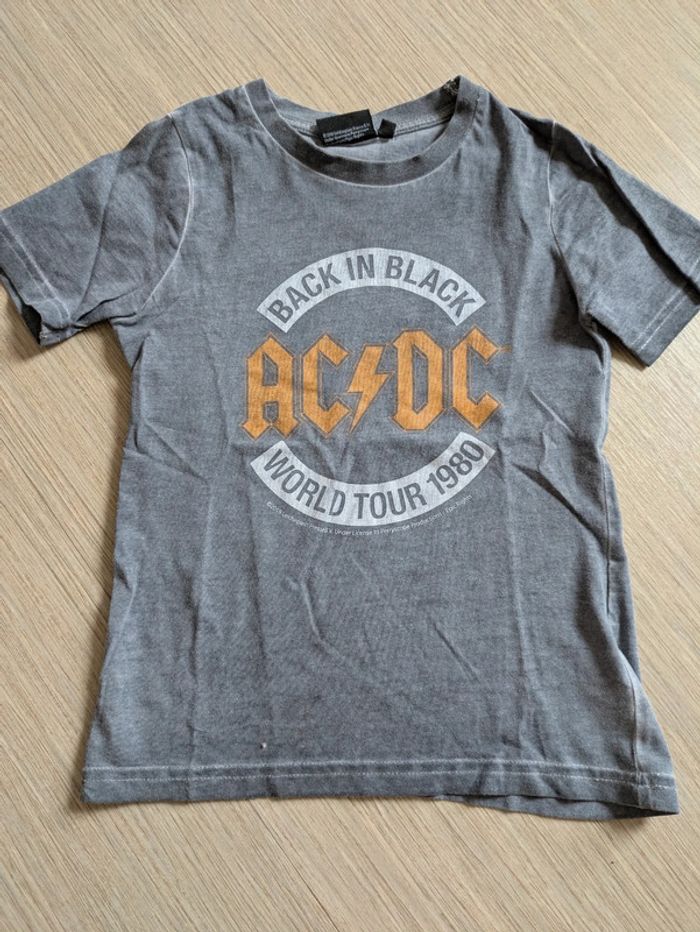 T shirt ACDC 5ans