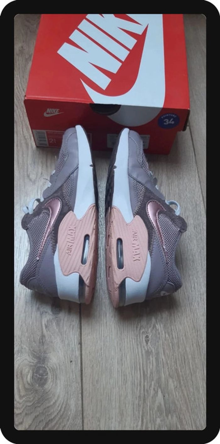 Chaussures baskets nike air max excee pointure 34 - photo numéro 3