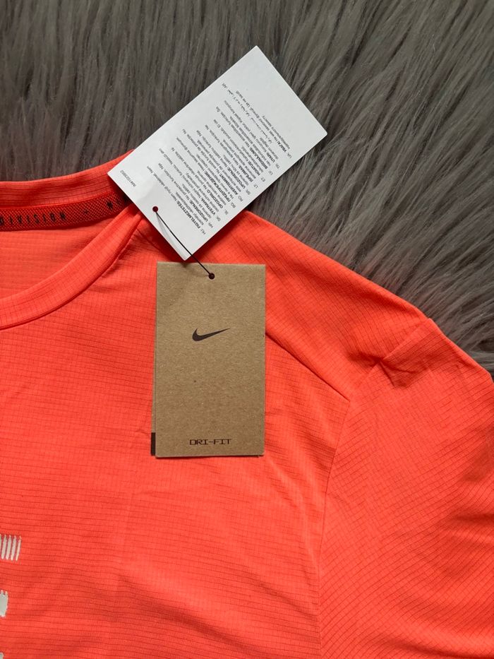 T-shirt Nike running - Taille L - photo numéro 4