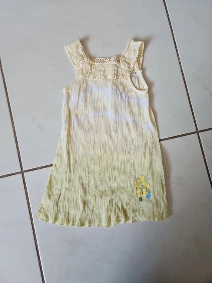 Robe bébé fille 18 mois cont3 - photo numéro 2