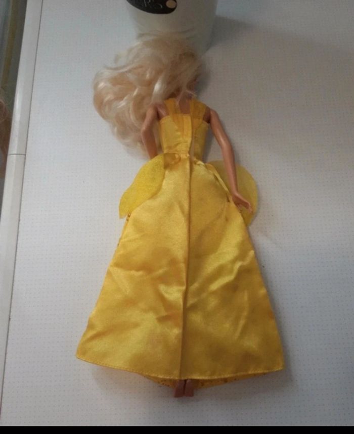 đ poupĂ©e barbie de 2009 Mattel đ - photo numĂ©ro 4