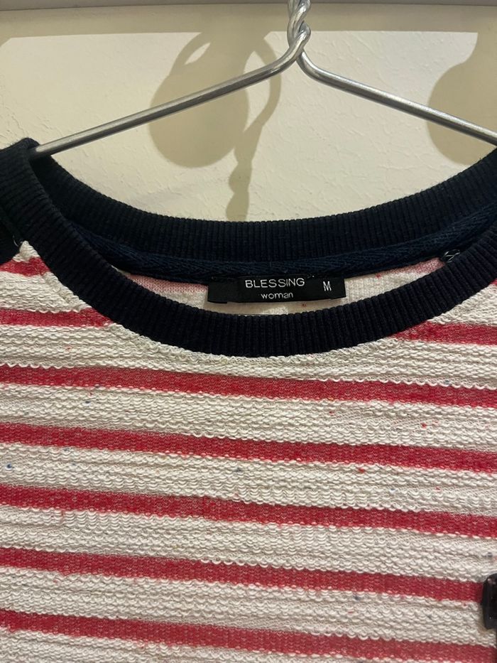 Pull sweat bleu marine à rayures rouges et blanches blessing woman taille M/38 - photo numéro 2