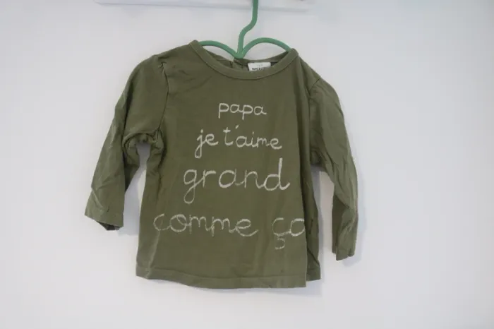 Ensemble haut Vertbaudet et haut/pantalon/gilet Tape à l'oeil 18 mois - photo numéro 5