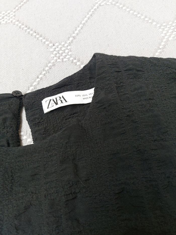 Robe noire zara T M - photo numéro 3